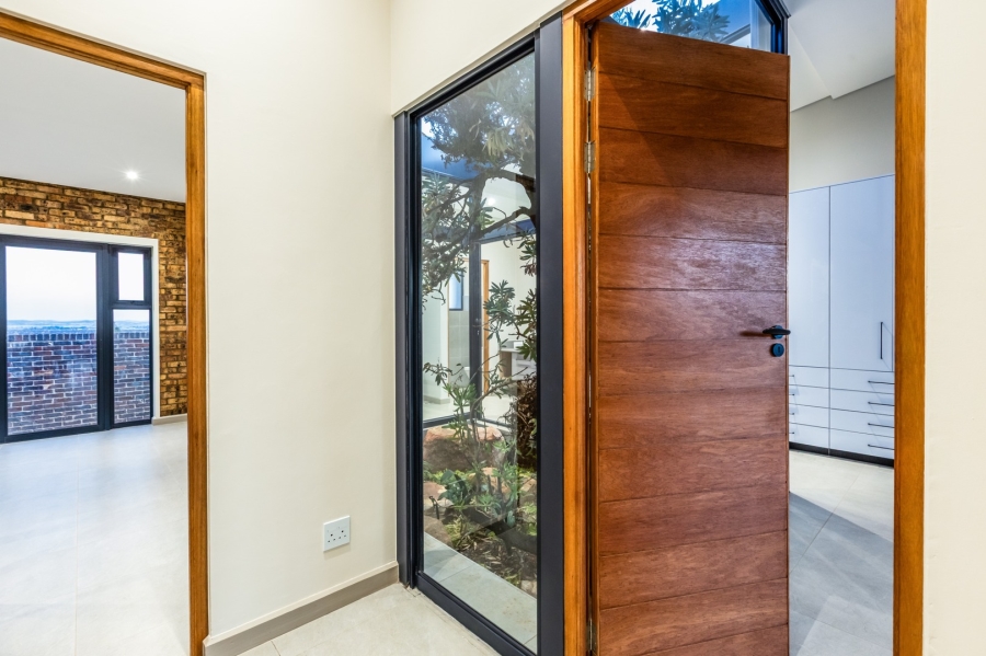 3 Bedroom Property for Sale in Vyfhoek A H North West